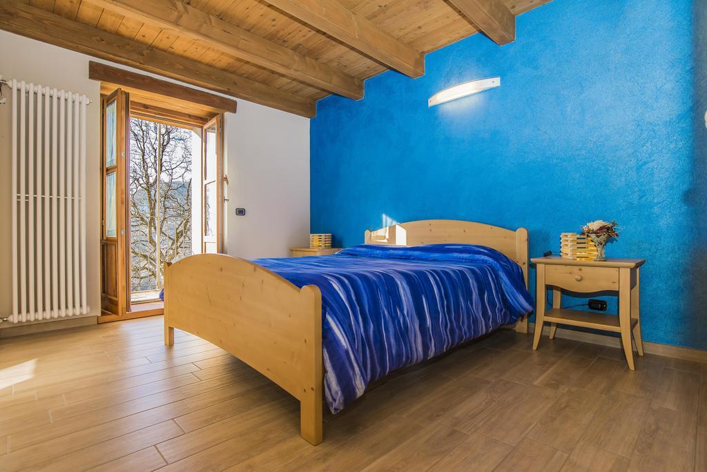 Locanda Il Campo Della Quercia San Damiano Macra Екстер'єр фото