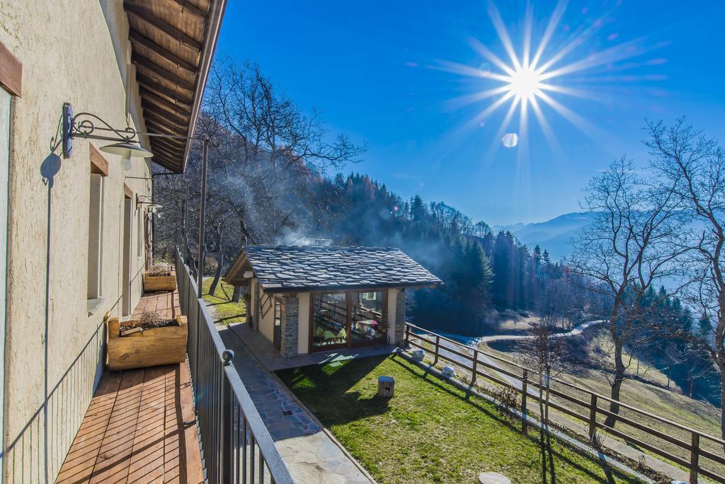 Locanda Il Campo Della Quercia San Damiano Macra Екстер'єр фото